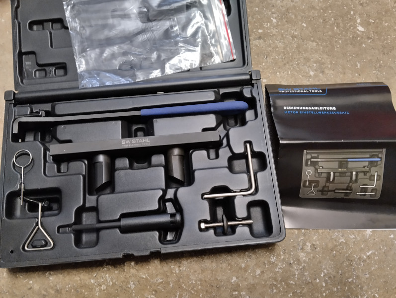 Werkzeugkoffer Zahnriemen Steuerzeiten 2.0 FSI und 2.0 TFSI VAG VW Audi
