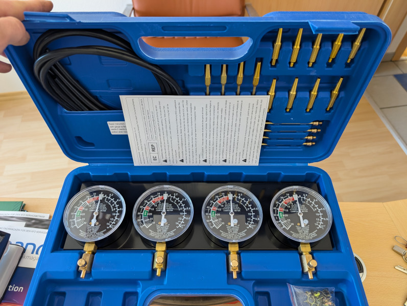 Werkzeugkoffer Synchrontester Vakuumtester Drucktester Manometer